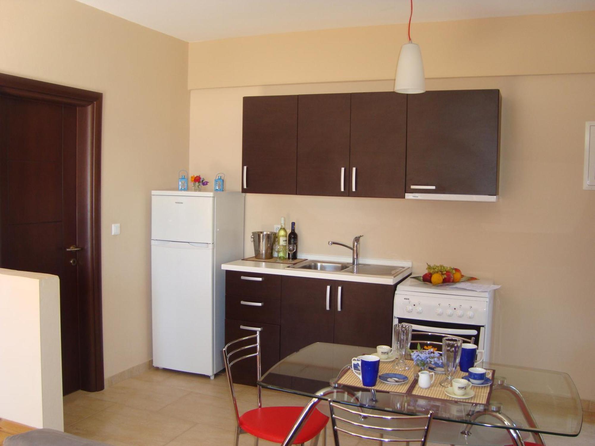 Mikros Gialos Apartments Rum bild